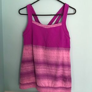XL Athleta Crunch and punch tank